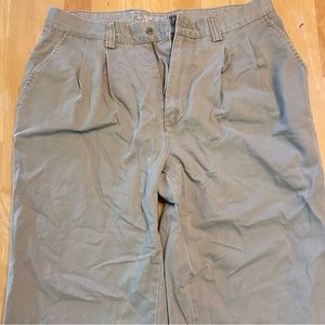 vintage men’s GAP cargo pants!!